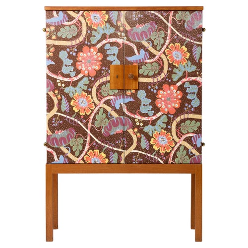 Cabinet 'Model 522' Designed by Josef Frank for Svenskt Tenn
